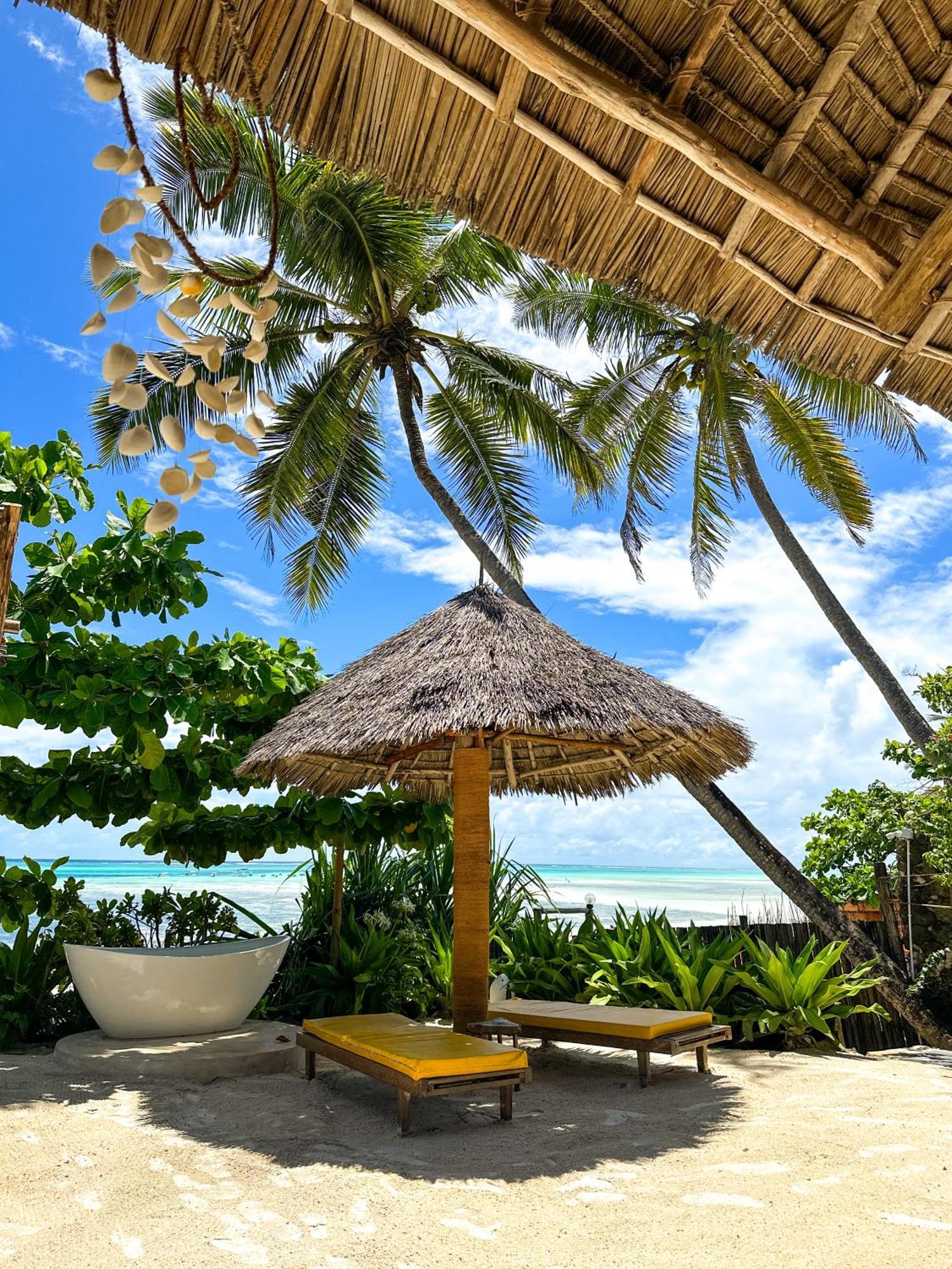 Bitcoin Beach Hotel Zanzibar 平圭 外观 照片